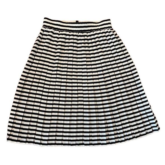 Courage B black and white stripe aline skirt small - Picture 2 of 8